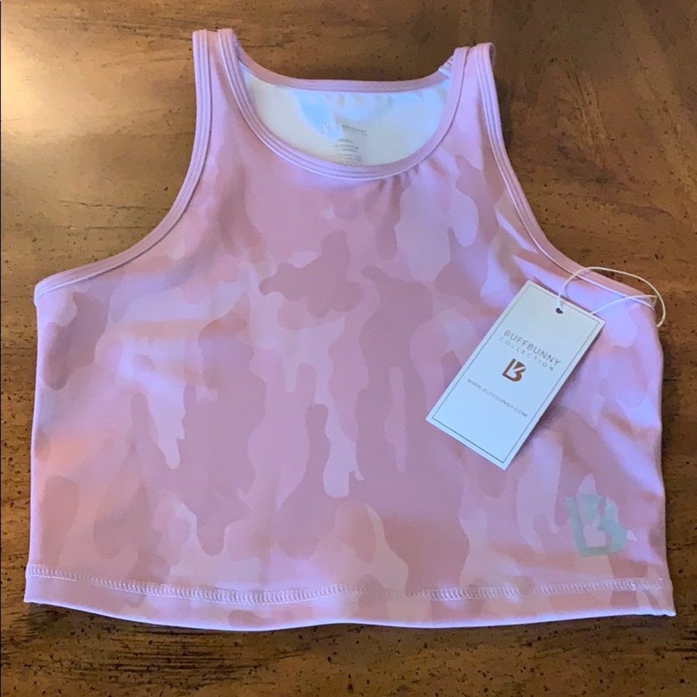 *sold* BNWT Buffbunny collection aurora crop